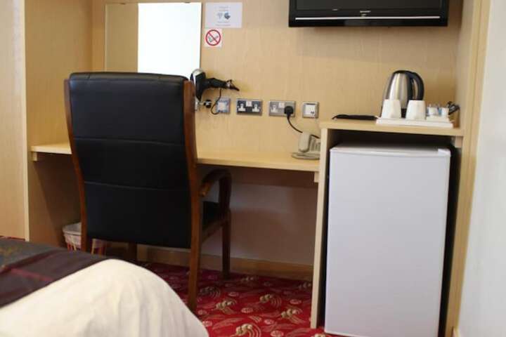 Room 8 of 47