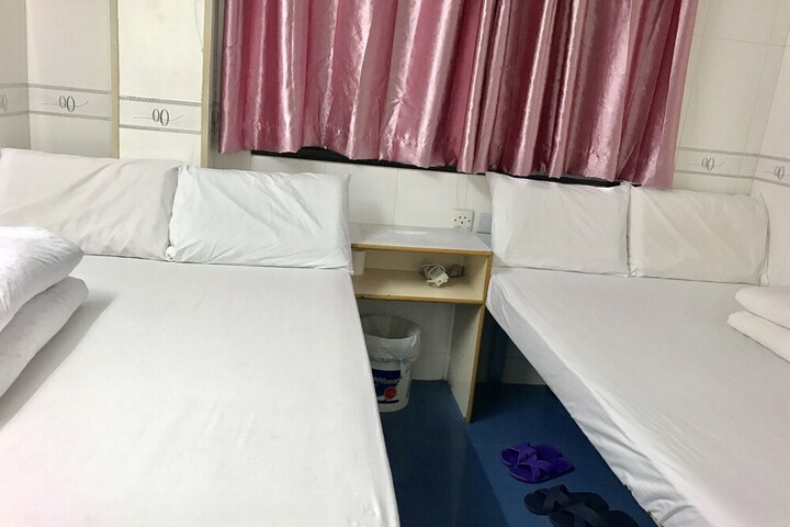 Room 15 of 45
