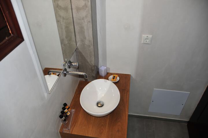 Bath Interior