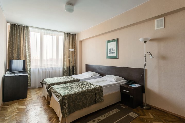 Room 55 of 95