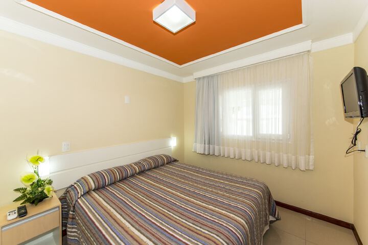 Room 18 of 75