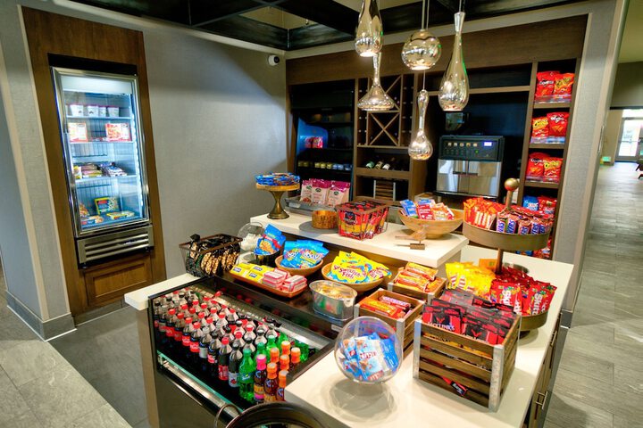 Snack bar