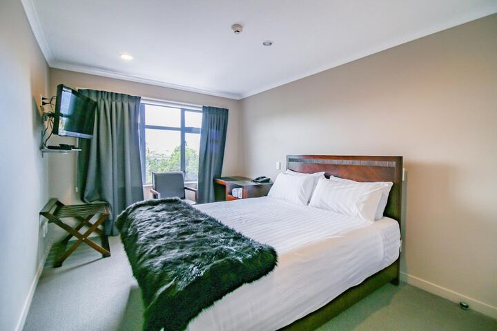 Room 25 of 58