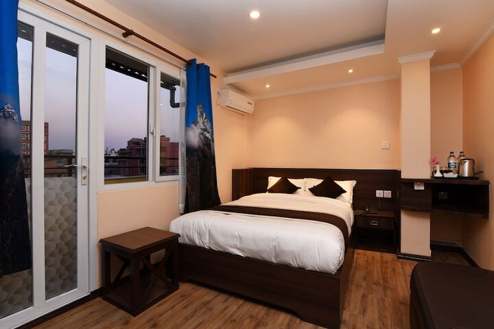 Room 20 of 42