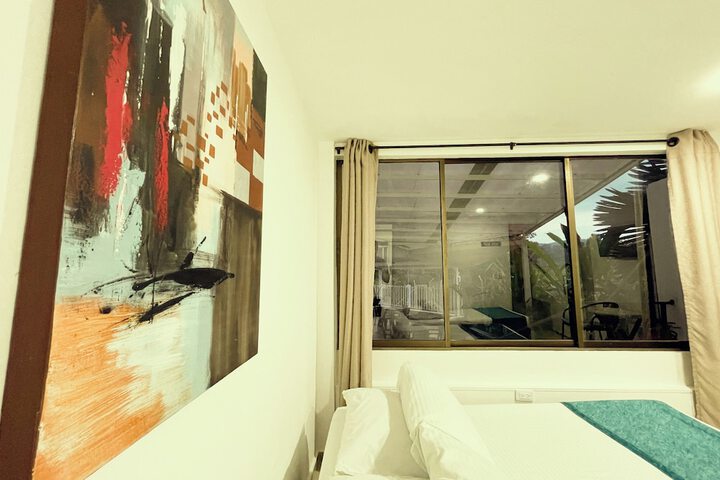 Room 53 of 123