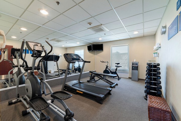 Hotel Gym Photos