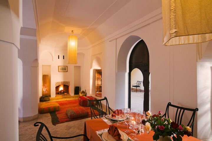 Dining 62 of 92