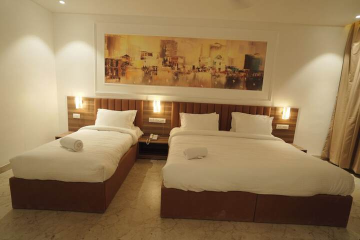 Room 41 of 102