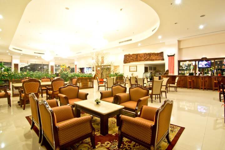 Hotel 2 of 69