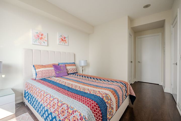 Room 15 of 279