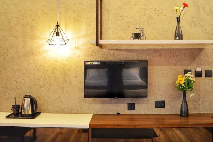 Room 16 of 55