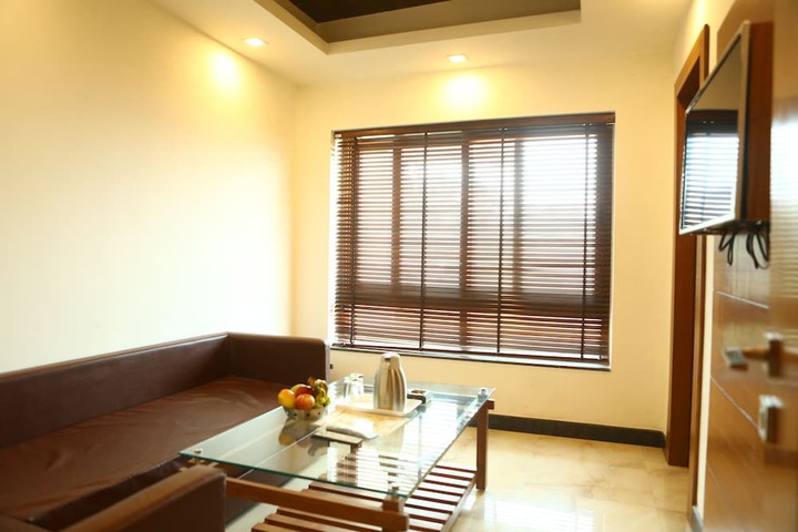 Room 14 of 49