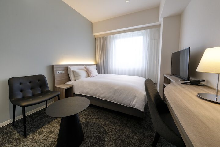 Room 18 of 47