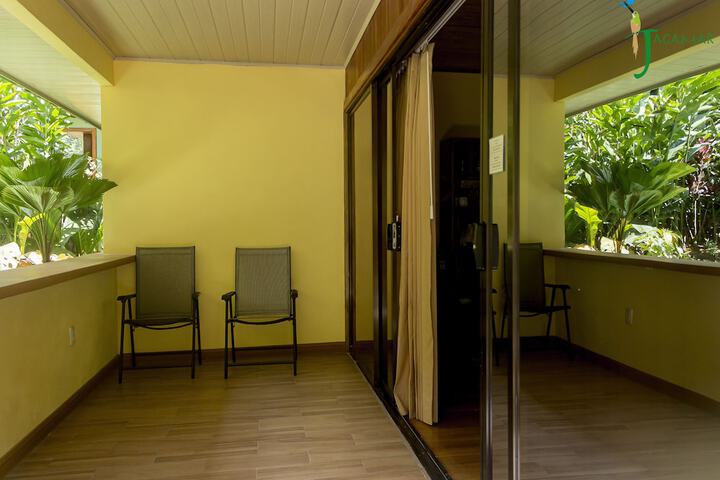 Room 50 of 141