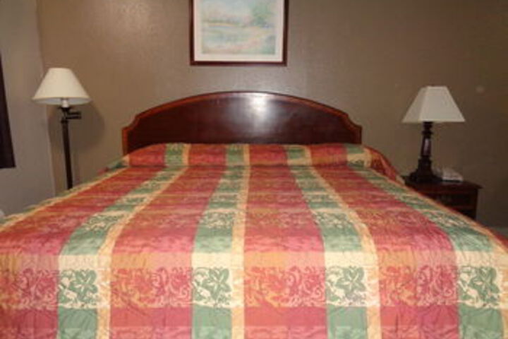 Room 7 of 20