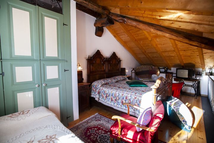 Room 21 of 235