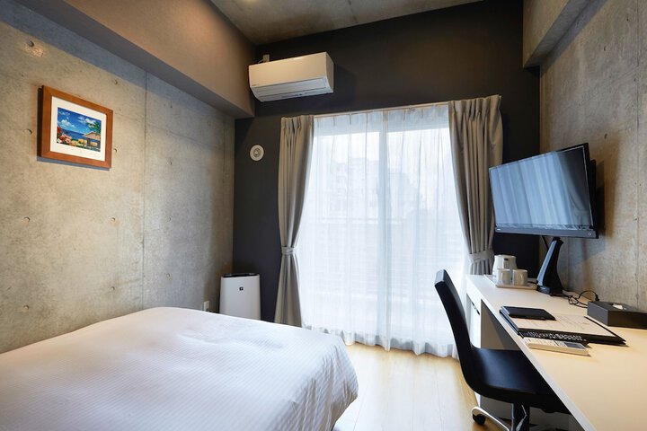 Room 57 of 191