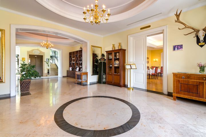 Gróf Degenfeld Castle Hotel *** Superior