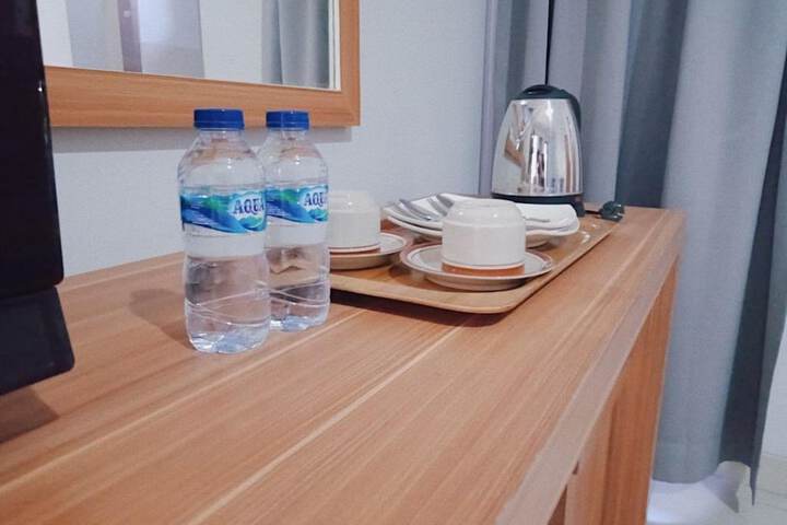 Room 7 of 14