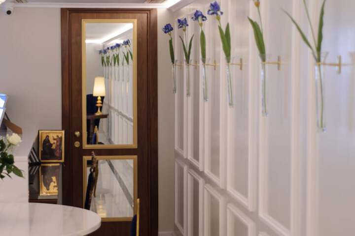 Hotel Interior 5 of 109