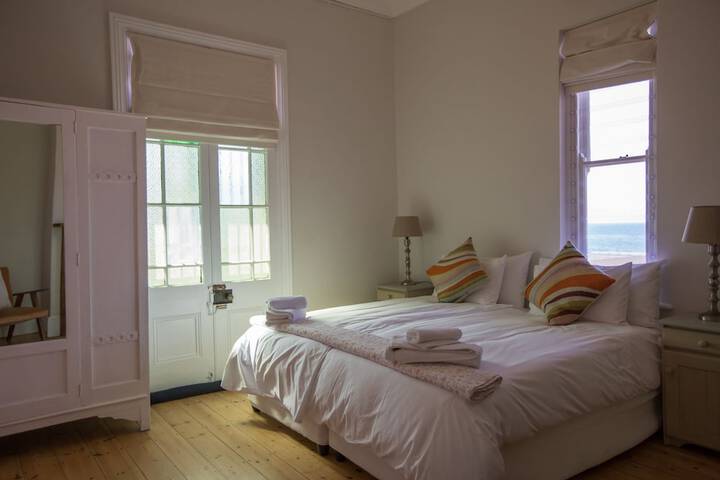 Room 20 of 94