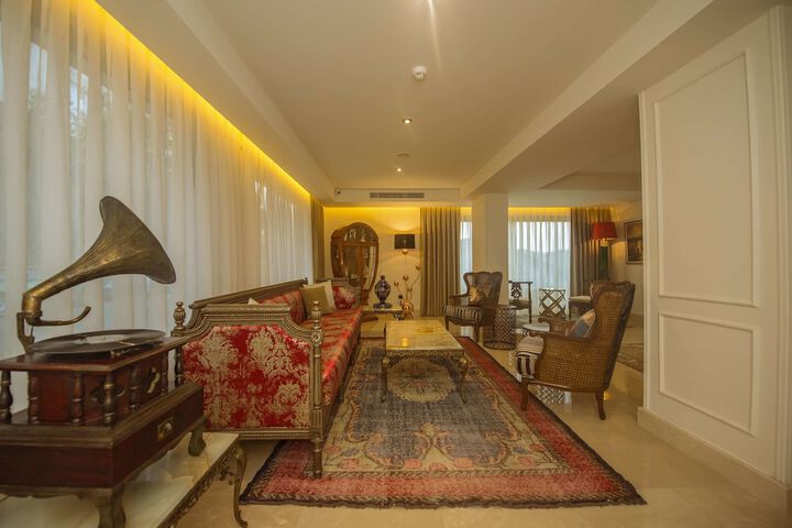 Lobby Entry