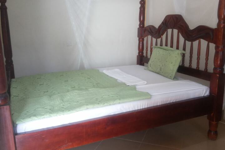 Room 18 of 63