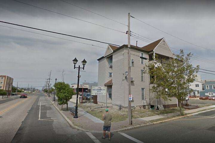 Hotel Charlee Sea Breeze - Oceanblock in Seaside Heights, NJ