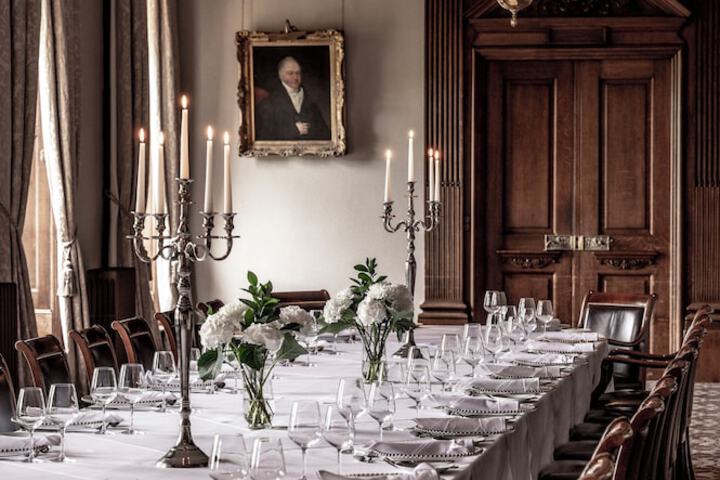Banquet hall