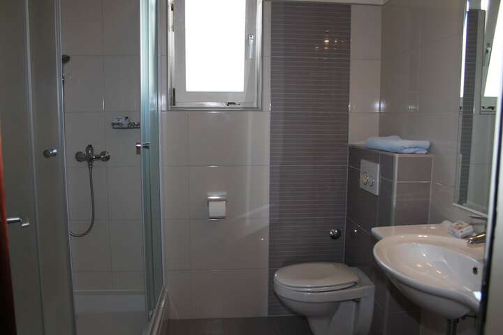 Room 20 of 44