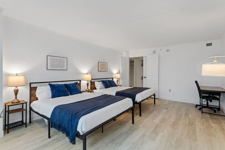 Room 41 of 80