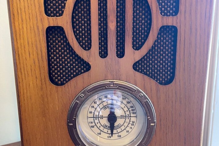 Room 28 of 77