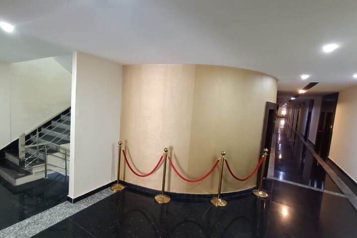 Room 34 of 91