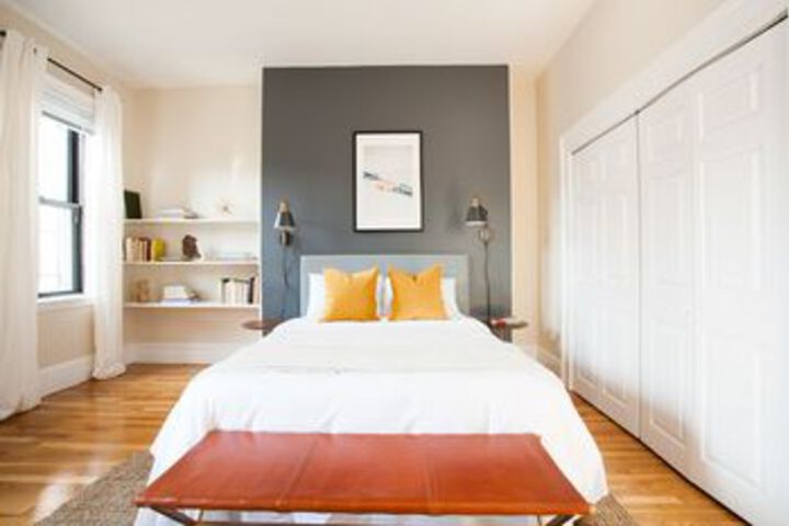 Photo of Sunny 2BR in Back Bay by Sonder