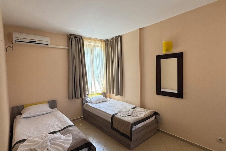 Room 96 of 209