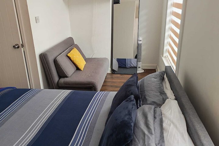Room 10 of 74