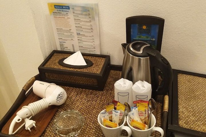 Breakfast/Coffee Service 61 of 78