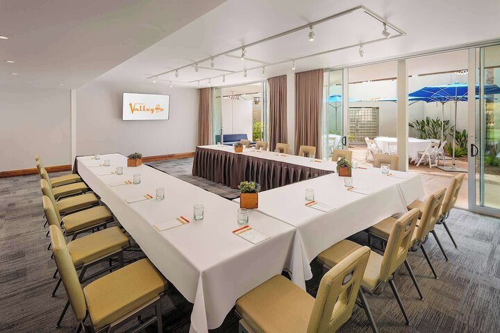 Meeting facility