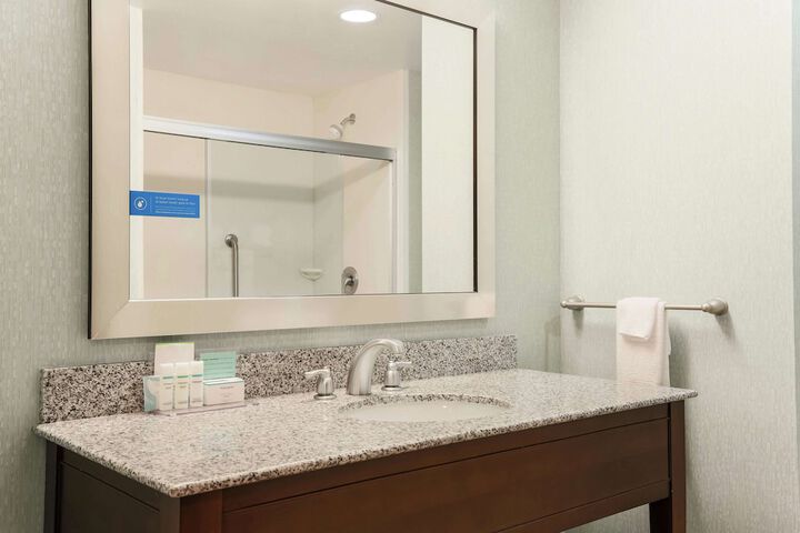 Bathroom shower