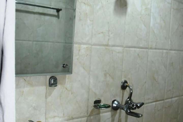 Room 15 of 22