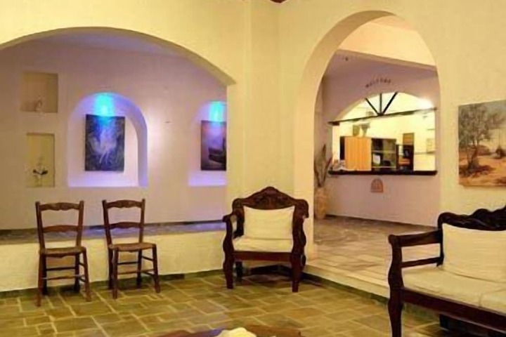 Hotel Interior 4 of 28