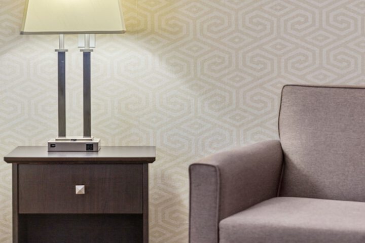 Room 20 of 76