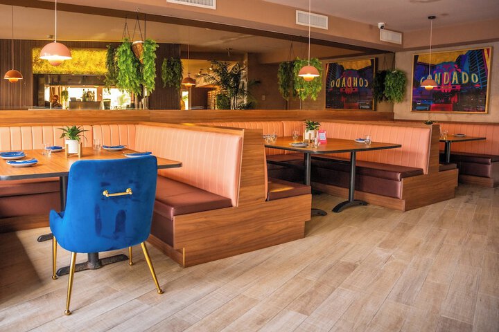 restaurant cafeteria