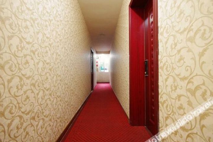 Hotel Interior 9 of 18