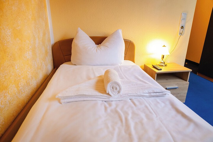 Room 19 of 59