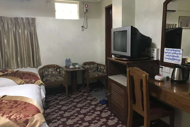 Room 7 of 38