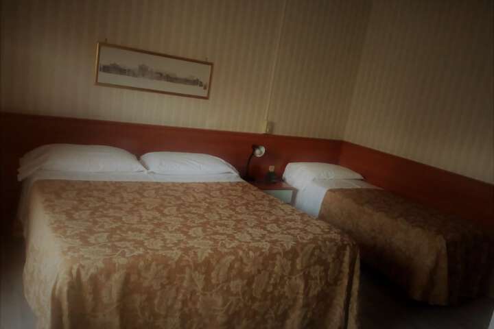 Room 19 of 64