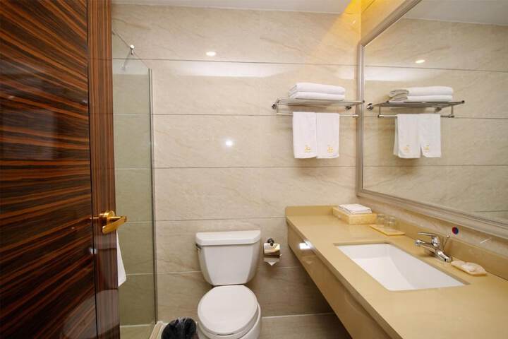 Room 40 of 52