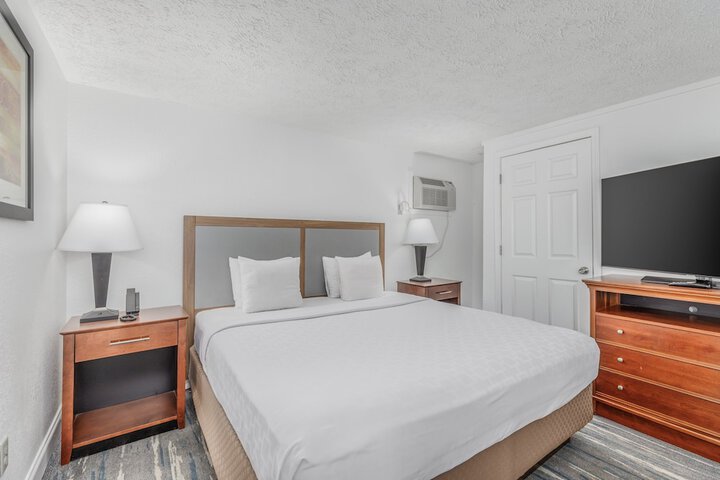 Room 15 of 95