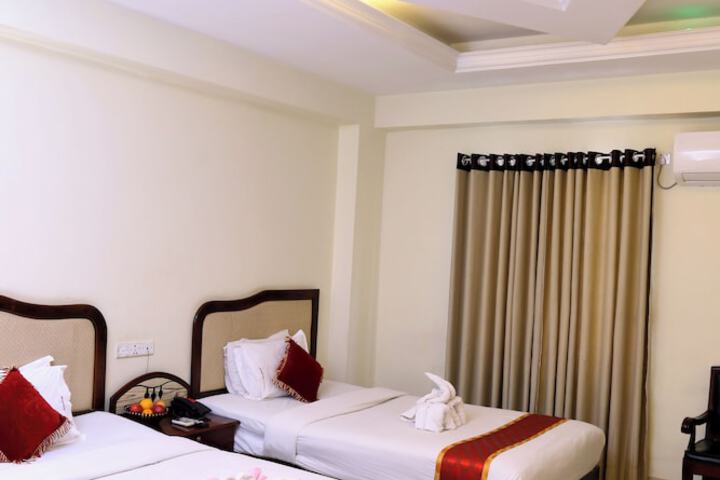 Room 14 of 26